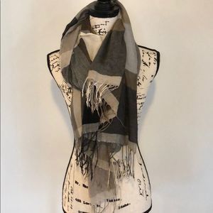 Gorgeous Block Scarf